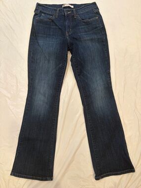 Levi's Jeans Women's 28x30 Blue Dark Wash 515 Bootcut Stretch